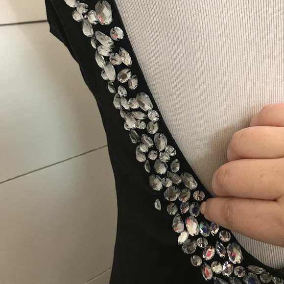 Shulami Open-Back Cocktail Dress - Picture 3 of 3